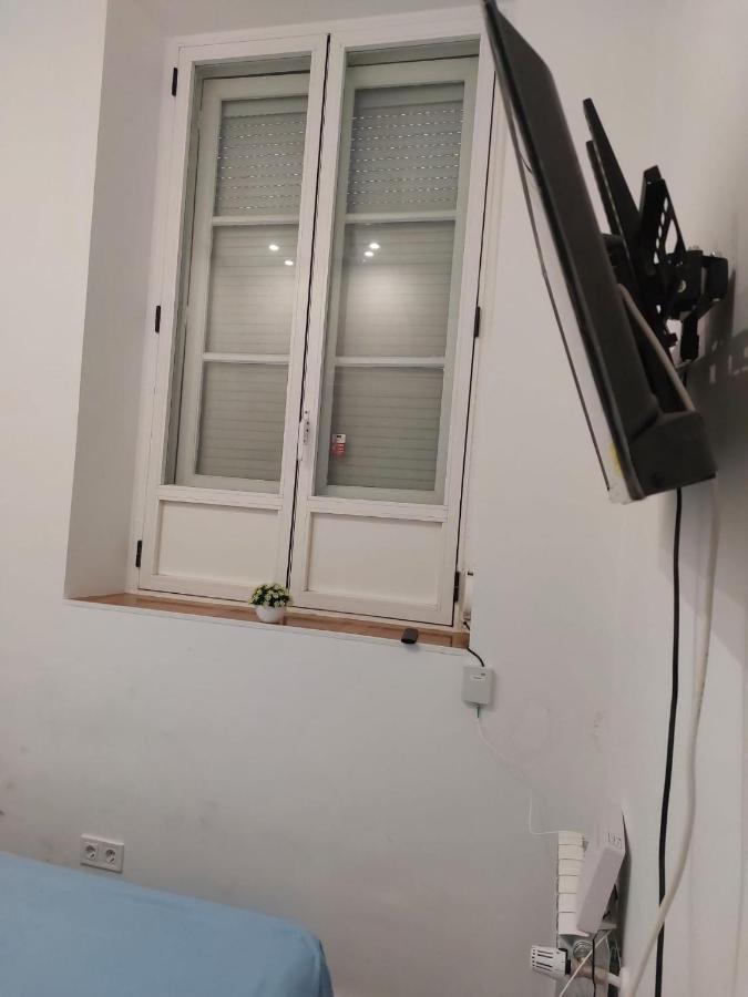 Habitacion En Madrid Exterior photo