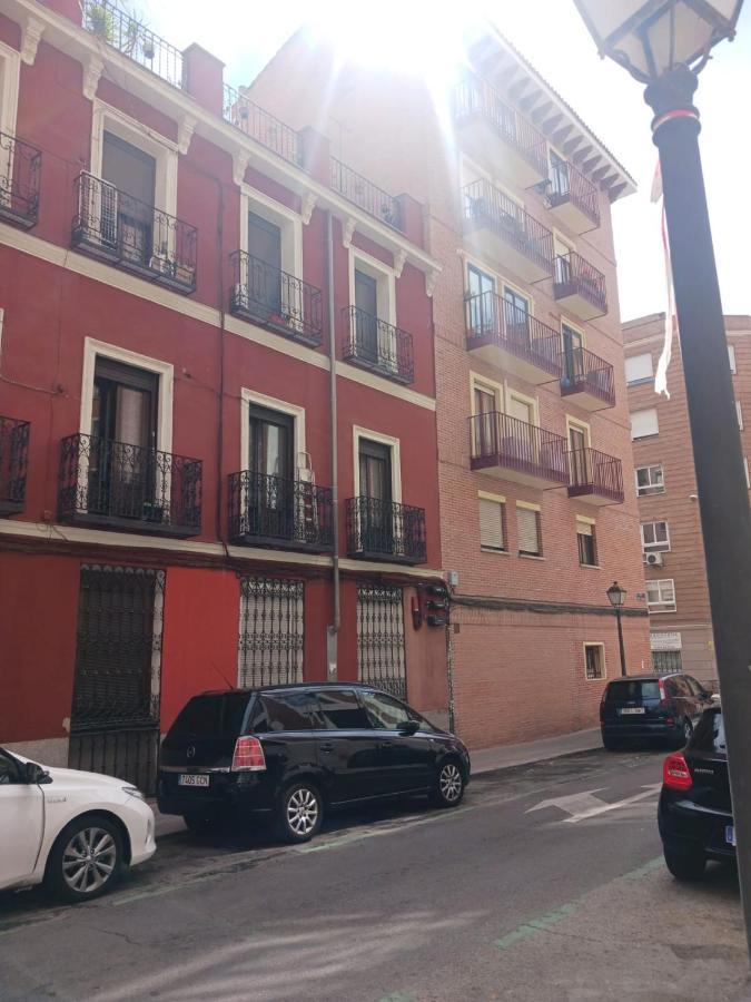 Habitacion En Madrid Exterior photo