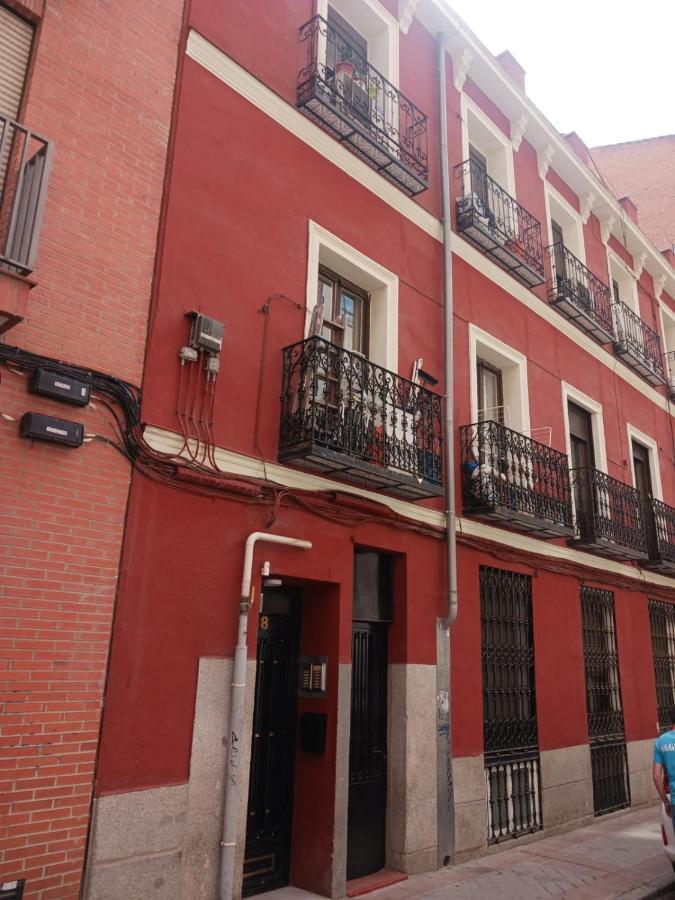 Habitacion En Madrid Exterior photo